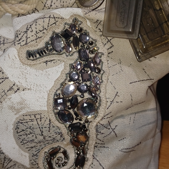 Coach Gold and Cream Tote Bag - Picture 11 of 12